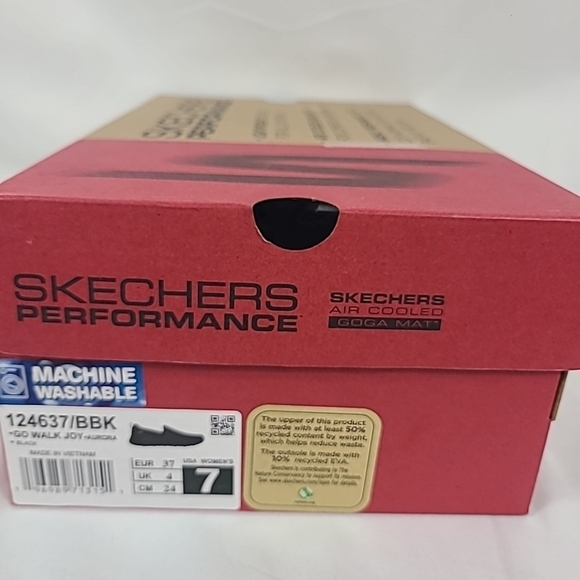 Skechers Women's Go Walk Joy Aurora Slip On Sneakers Sz 7 Black Mesh Lightweight - Picture 9 of 9